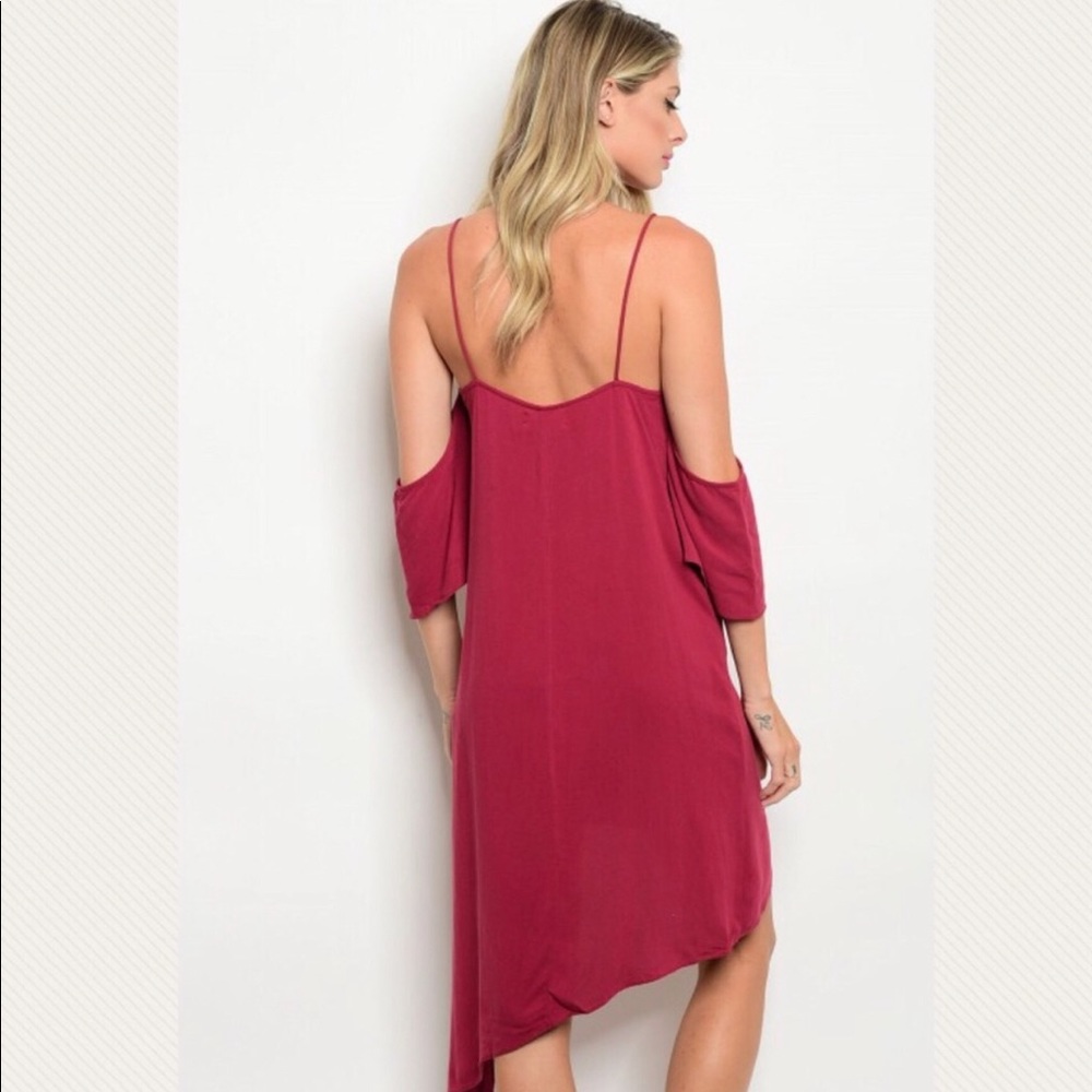 Women’s Dress - Picture 3 of 3